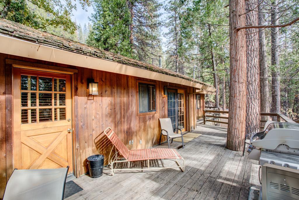 17B Tylers Timber Lodge Wawona Exterior photo