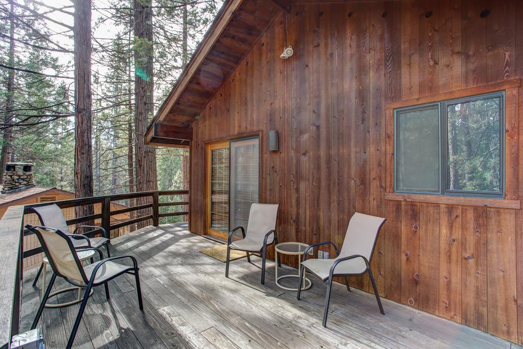 17B Tylers Timber Lodge Wawona Exterior photo