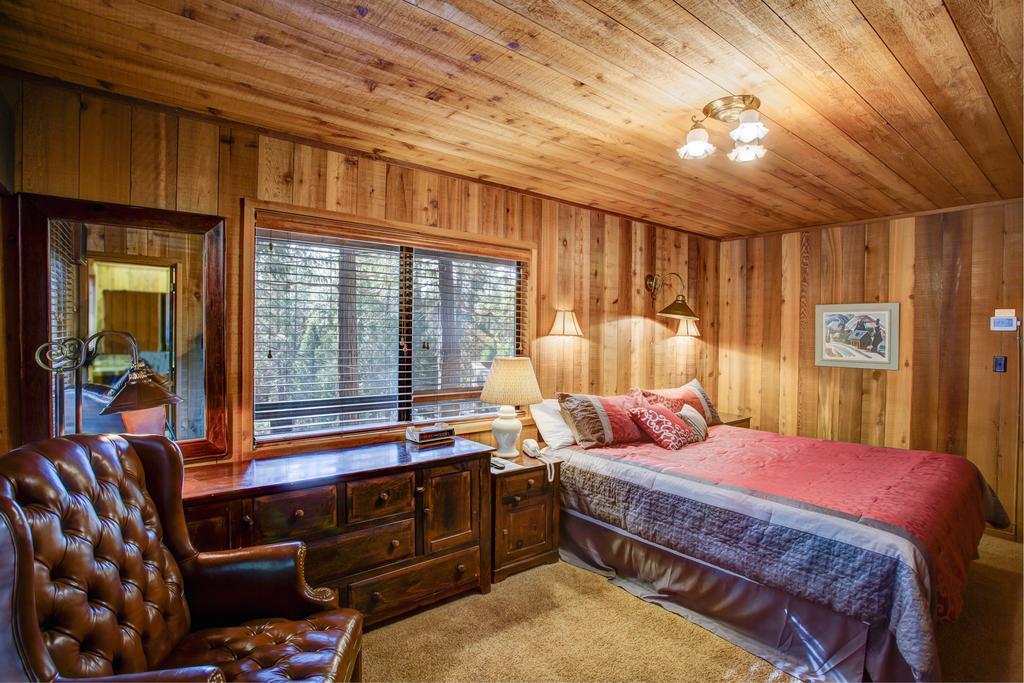 17B Tylers Timber Lodge Wawona Exterior photo